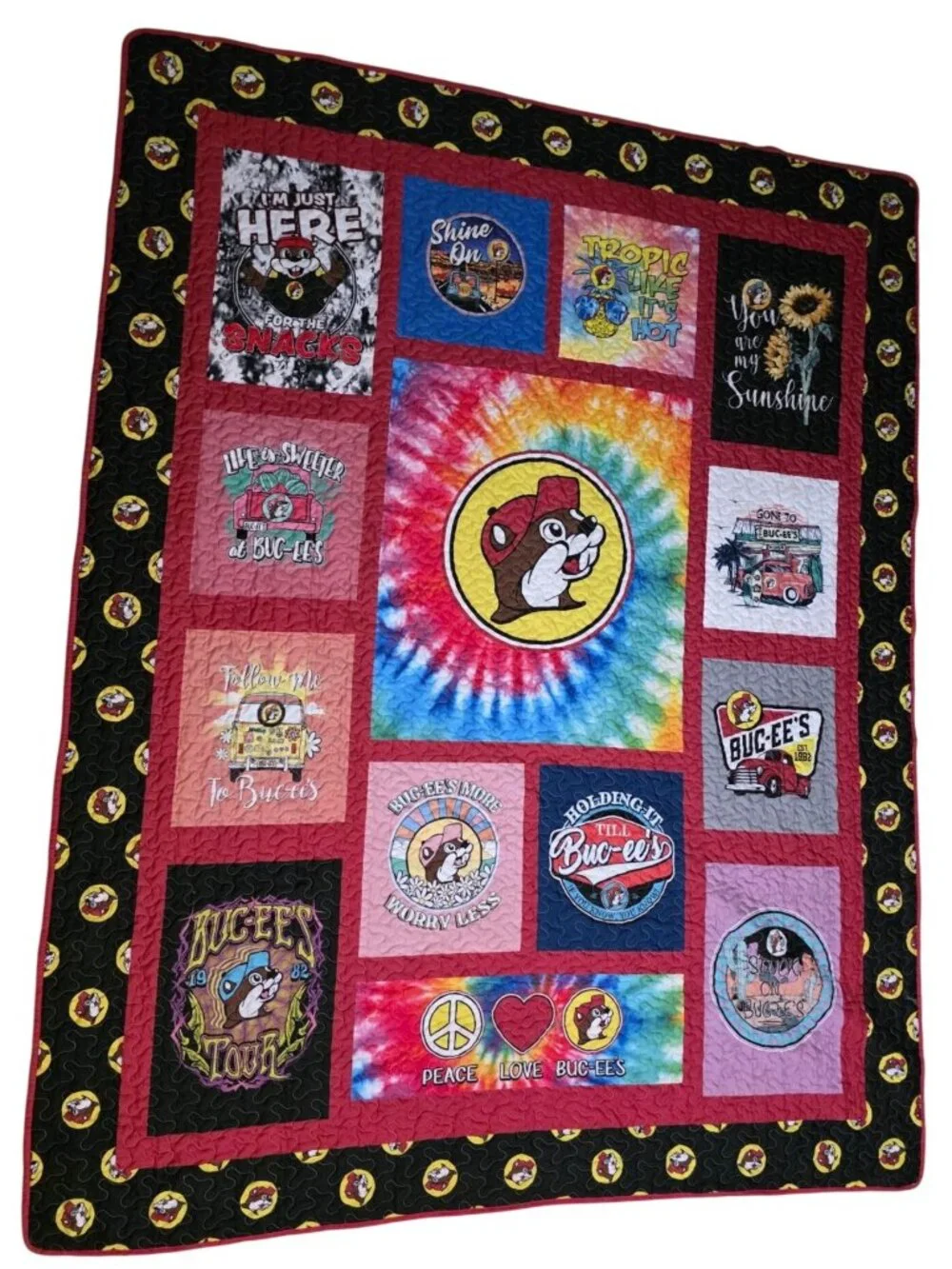 Buc-ees Blanket Quilted Quilt Throw 86 x 68 Bucees Red Patchwork Tie Dye